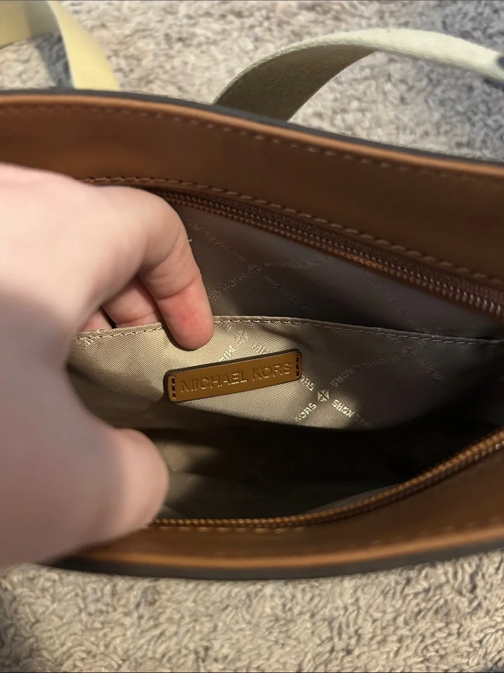 Michael Kors Brown/Beige Signature Crossbody